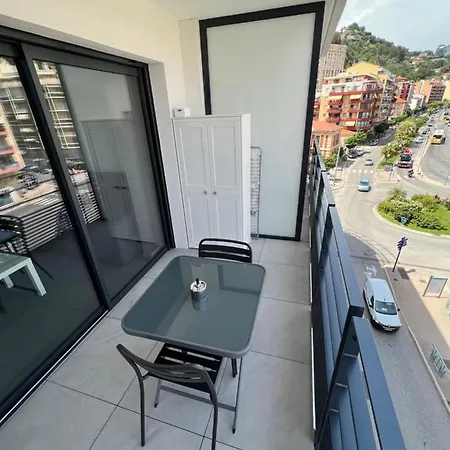 logement tout équipée Menton centre 500 m des plages Extérieur photo