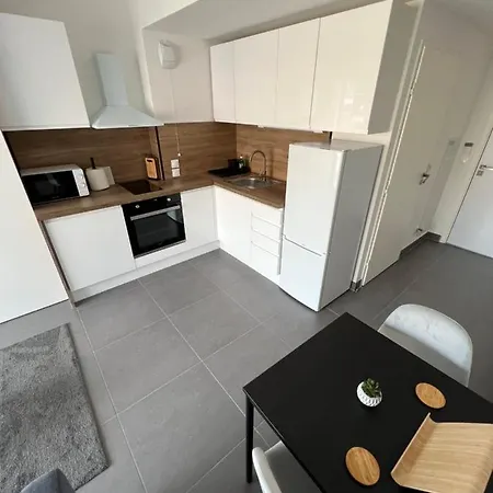 logement tout équipée Menton centre 500 m des plages Extérieur photo
