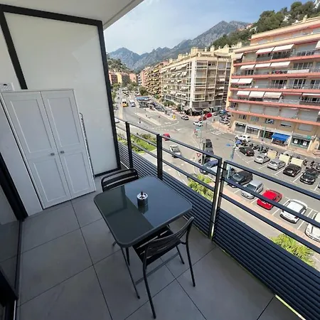 logement tout équipée Menton centre 500 m des plages Extérieur photo